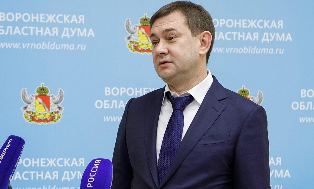 “Один против толпы политических импотентов”. Воронежский спикер надоел всем, но остаётся при власти 