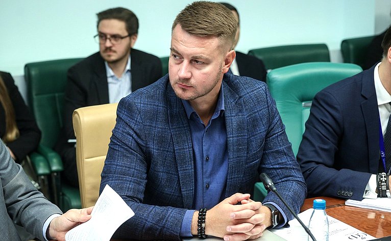 Совещание Комитета СФ по аграрно-продовольственной политике и природопользованию «Мониторинг реализации законодательства Российской Федерации в части поддержки сбыта фермерской продукции»