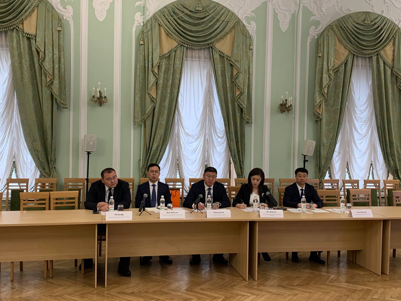 Делегация г. Тунцзян (КНР)