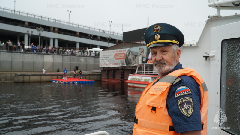 Сотрудники областного главка МЧС России приняли участие в «IRONSTAR TYUMEN-2025»