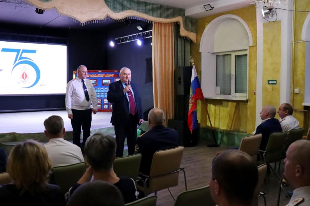 В уголовно-исполнительной системе Заполярья отметили круглую дату мурманской исправительной колонии