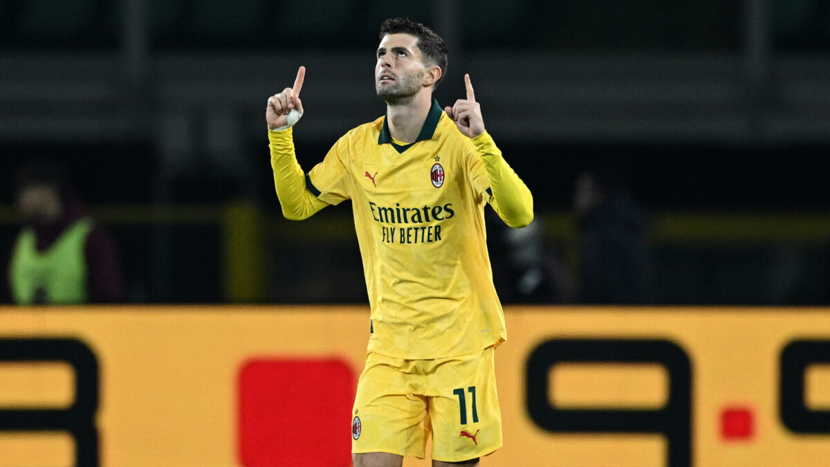 «Милан» одержал волевую победу над «Торино» и вышел на первое место в Серии А