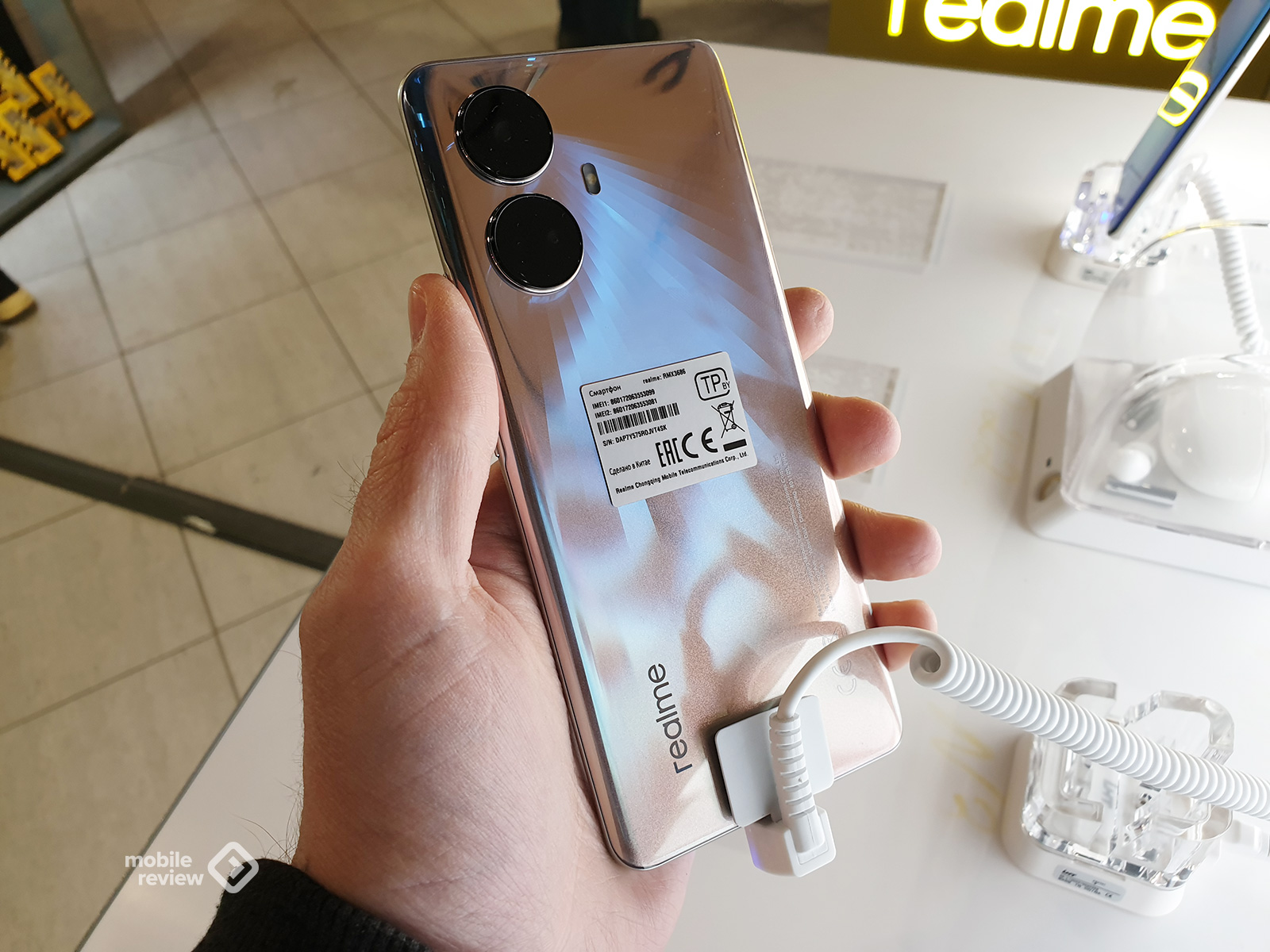 Реалми 12 про плюс обзор. Стекло Realme 10 Pro Plus. Realme 10 Pro Plus чехол. Realme 10 Pro Plus широкоугольный. Realme 10 Pro и Realme 10 Pro.