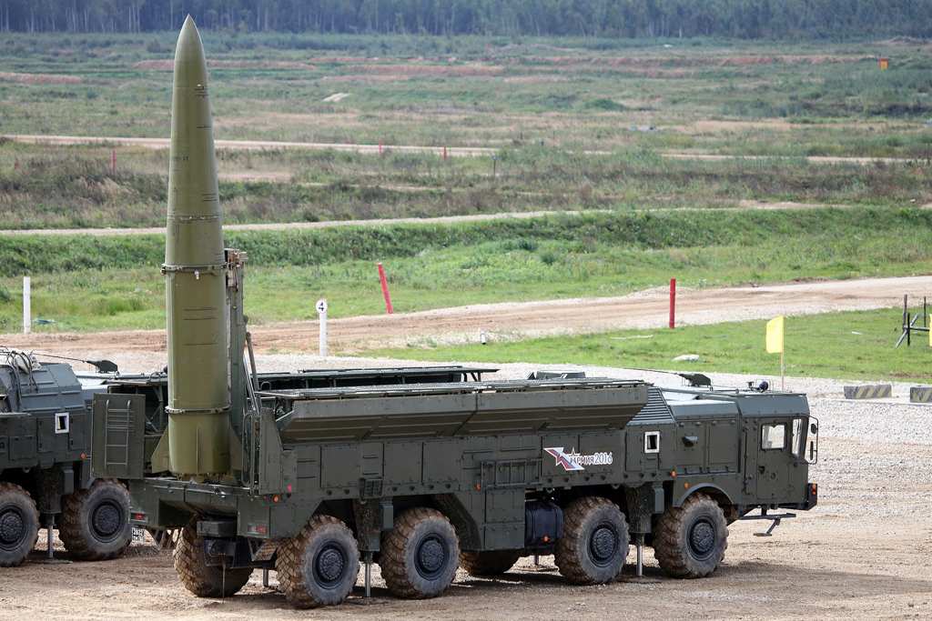 Российские «Искандеры» напугали Польшу, появившись у границы (ВИДЕО)