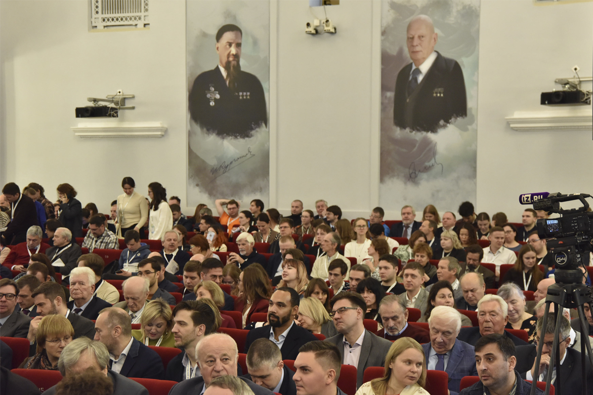 От генома к звездам