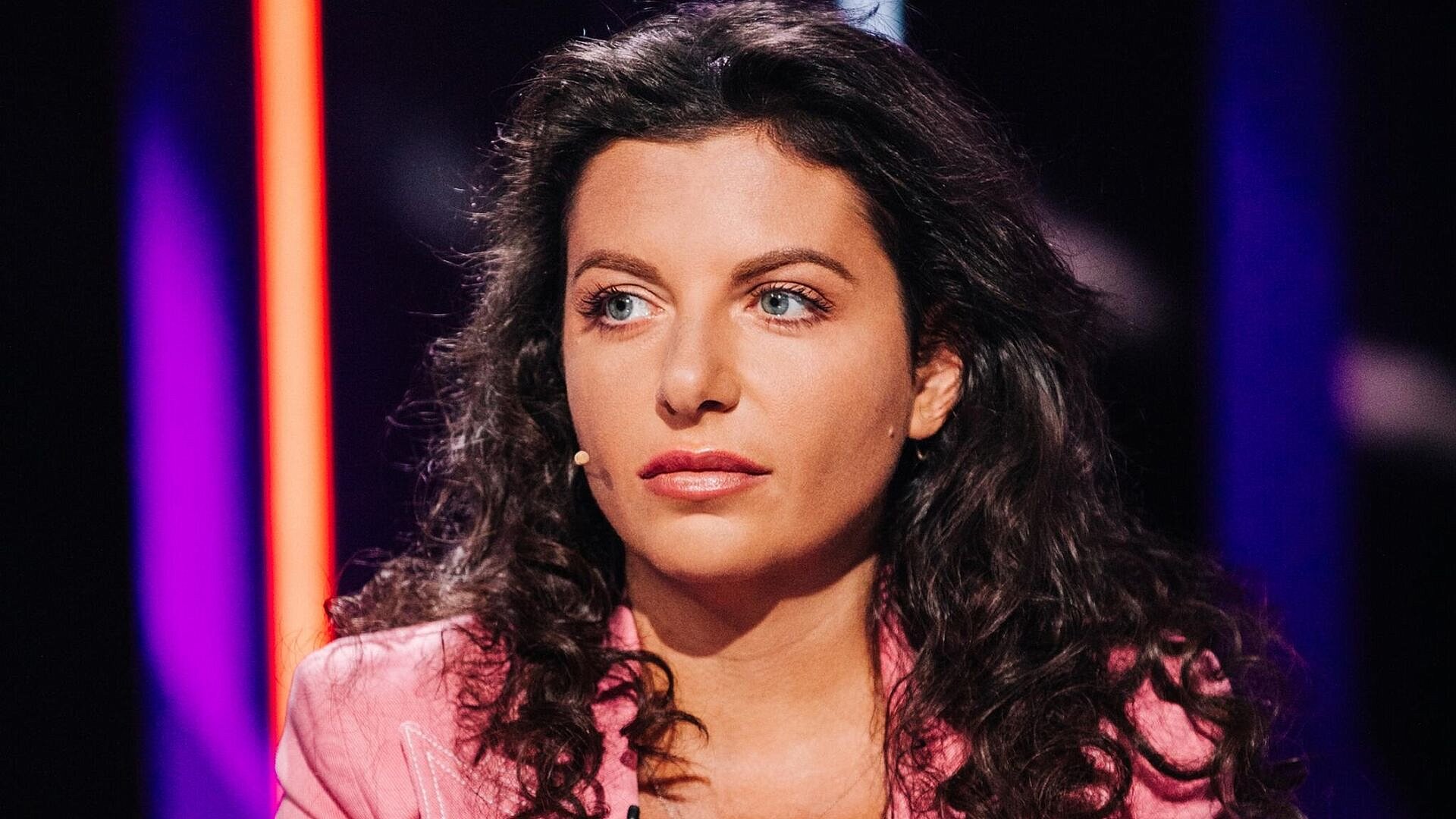 Роман Симоньян возглавил топ-30 книг издательства 