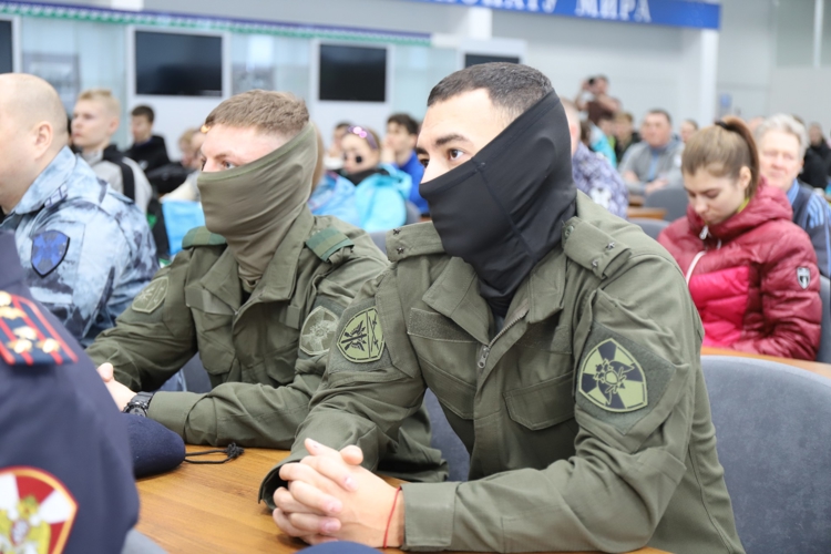 Первенство Югры по биатлону в память о сотруднике ОМОН «Стерх» торжественно завершилось в Ханты-Мансийске