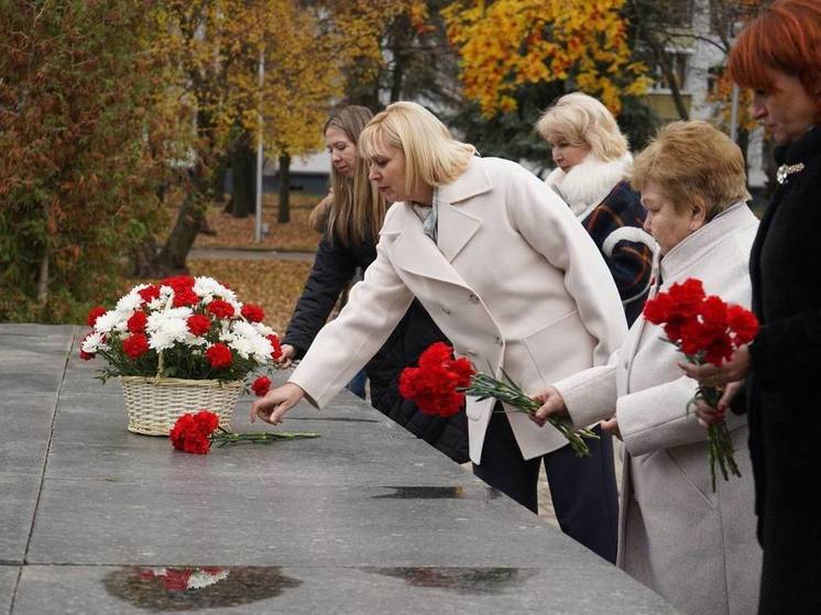 В Чувашии отметили День памяти Ивана Яковлева