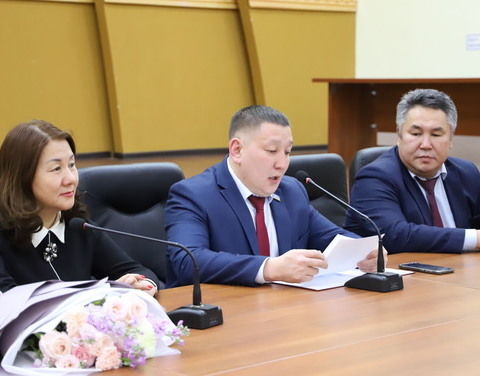 Артем Александров представил коллективу нового первого заместителя министра