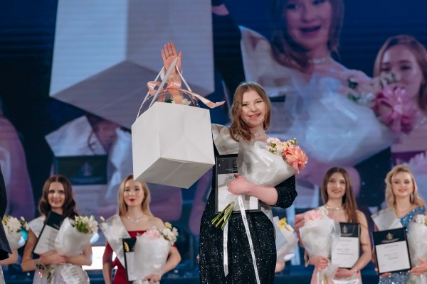 Курсанты Пермского института ФСИН России стали лауреатами и призерами конкурса красоты «Юридическая Жемчужина России. Пермский край 2026»