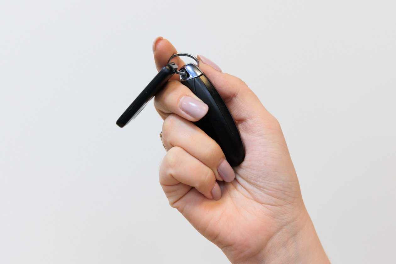 Продажа авто Яна Гайдук, ИА PrimaMedia