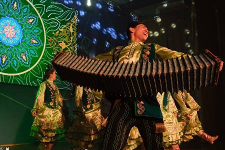 День Первокурсника 2025: Путешествие в мир воспоминаний первокурсников Института строительства