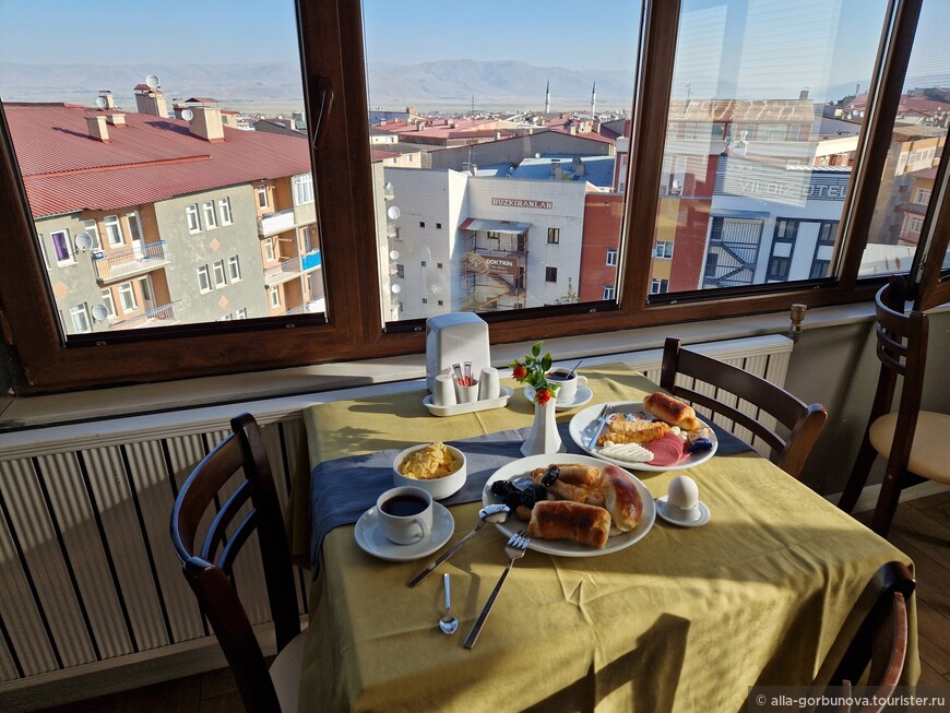 Автомобилем в Турцию через Грузию. Часть II. Эрзурум