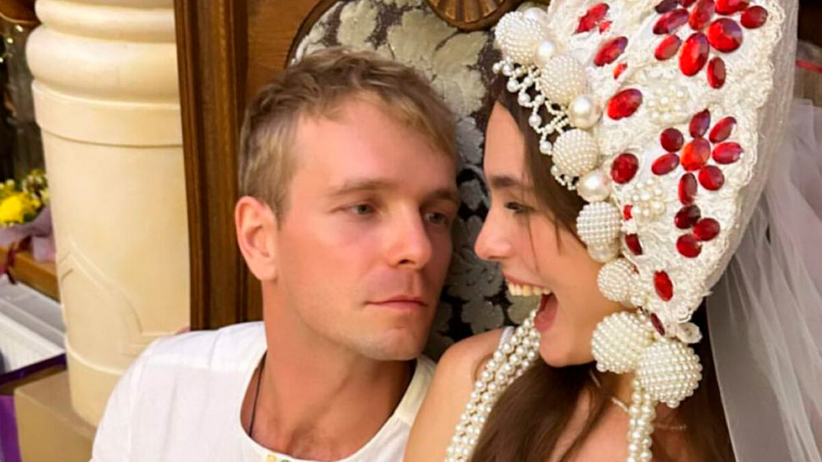 «С меня чуть не упало платье»: Ангелина Стречина рассказала о форс-мажорах на свадьбе