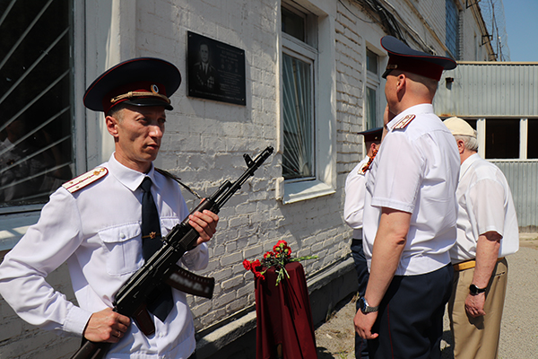 В исправительной колонии № 6 УФСИН России по Тульской области прошла торжественная церемония открытия мемориальной доски памяти Кузнецову Юрию Андреевичу 