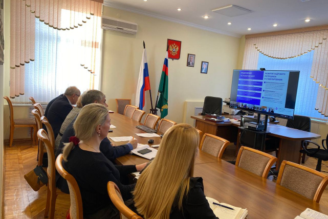 Вопросы развития системы бесплатной юридической помощи рассмотрели в Министерстве юстиции Российской Федерации (15.12.2025) Фото 3