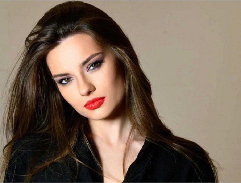 Лиана Гриба и Артем Губин связали себя узами брака