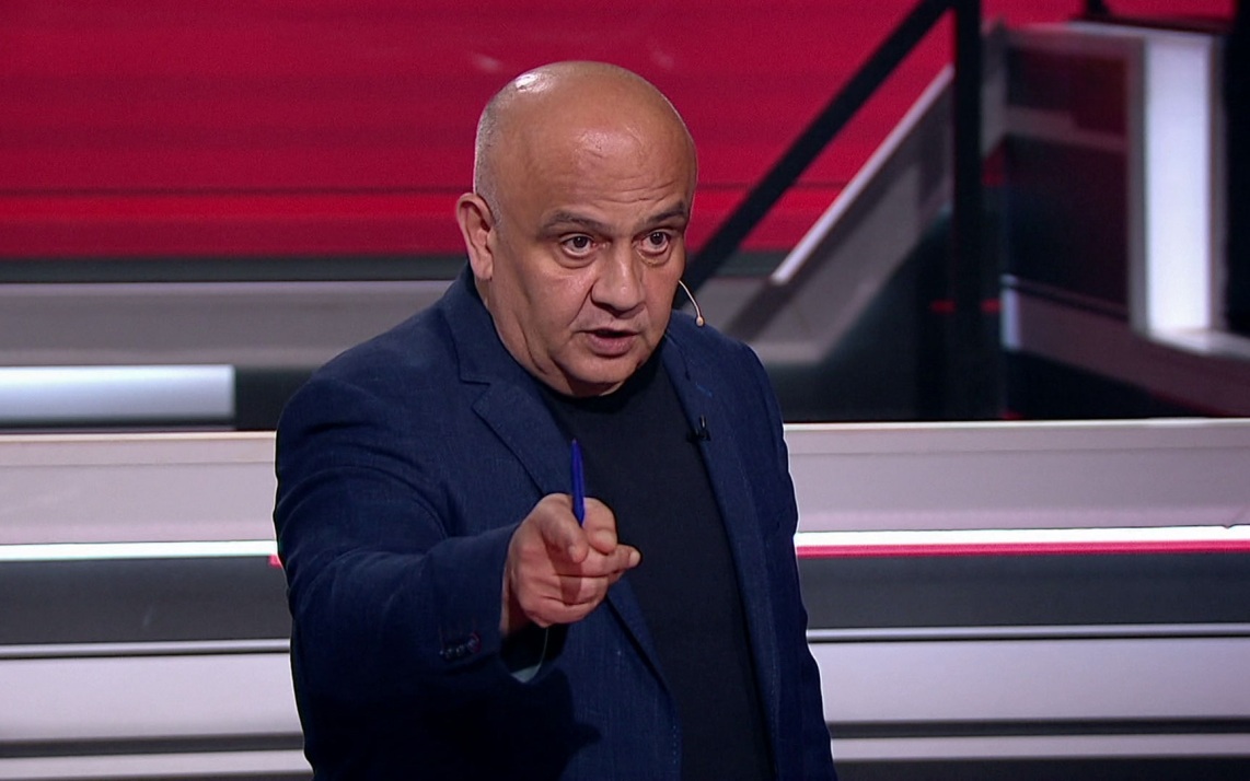 Экс-нардеп рассказал о схеме сбора средств для выплаты залога за Ермака