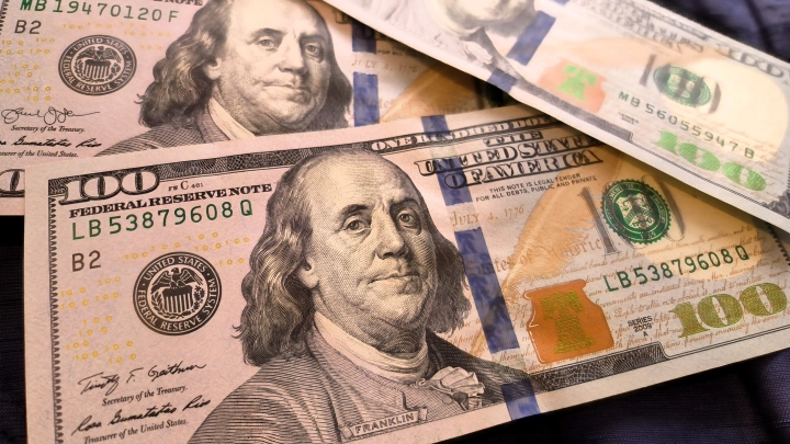 Экс-министр обороны Украины купил четыре виллы в Майами на нищенскую зарплату. Киевское воровство достигло Америки