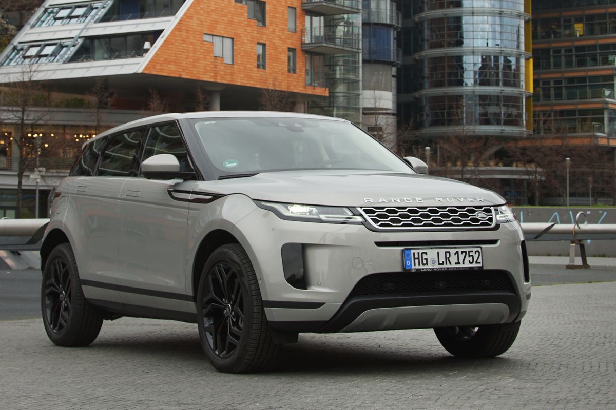 Такие маленькие, а уже кроссоверы: цены и проблемы самых дешевых премиум-паркетников