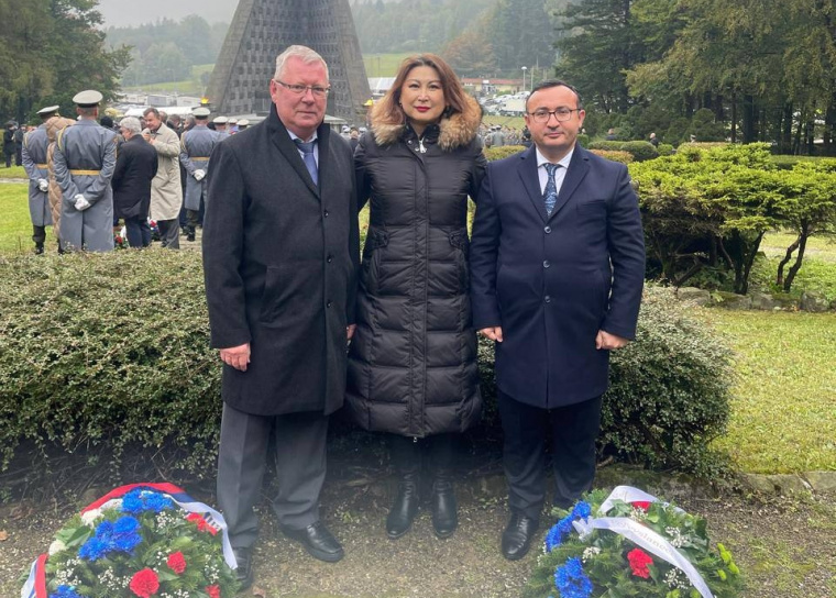 В Словакии прошло торжественное мероприятие, приуроченное к 81-летию Карпатско-Дуклинской операции