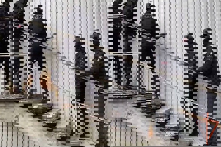 В Мурманской области при силовой поддержке Росгвардии задержаны организаторы незаконного игорного клуба