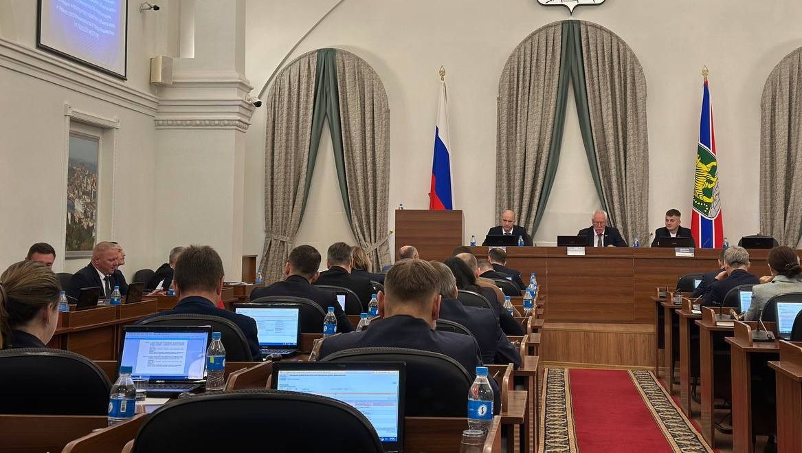 От бюджета до штрафстоянок: депутаты приняли важные решения для развития Владивостока