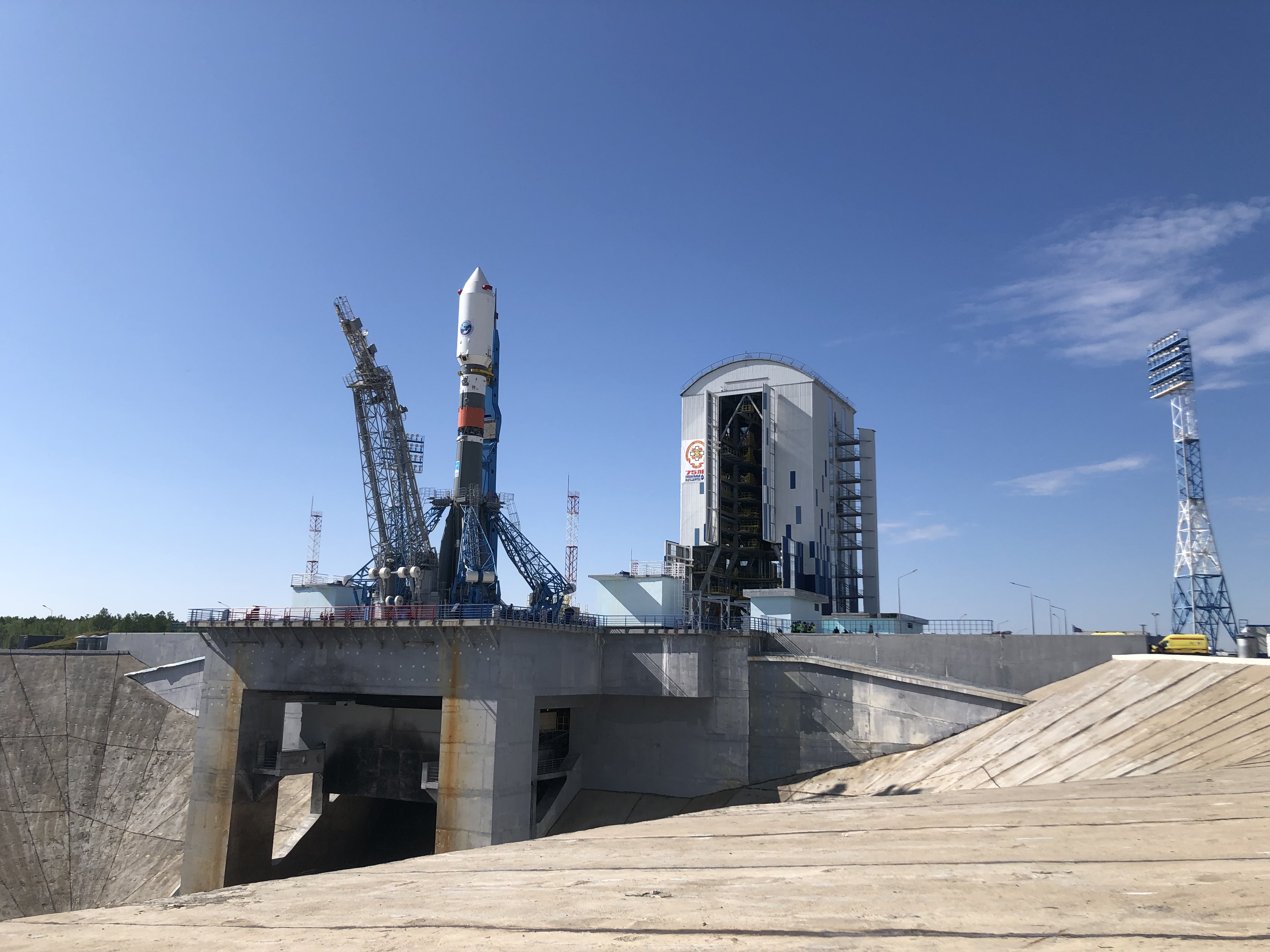 космодром восточный второй стартовый стол