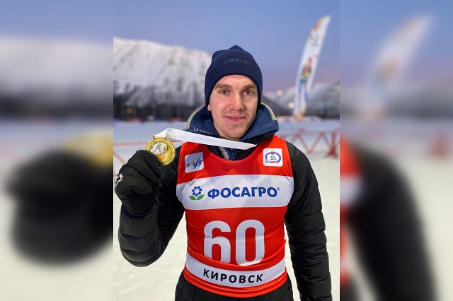 Заезды победитель. Заезды победитель. Британские гонщики. Заезды победитель. Заезды победитель.