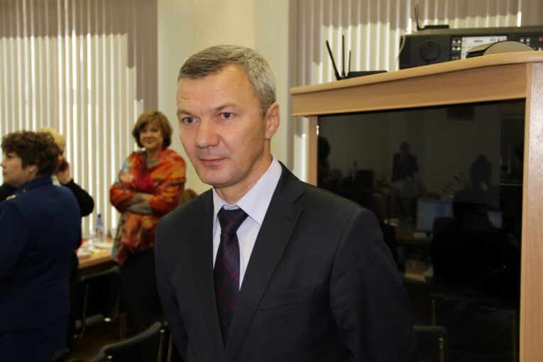 сергей новиченко