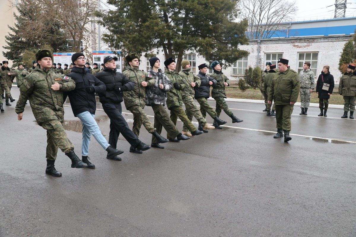 Состоялась первая тренировка парадного расчета донских казаков