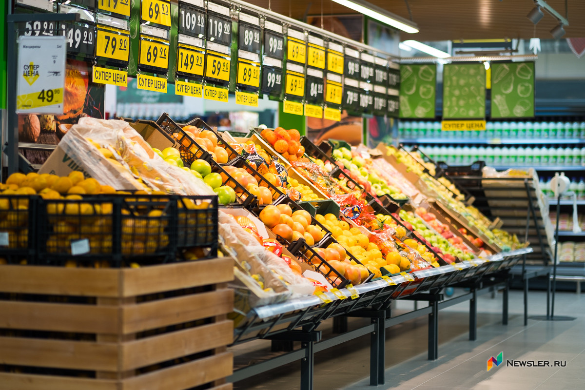 СК проверяет жалобы на отсутствие подвоза продуктов в двух районах Кировской области