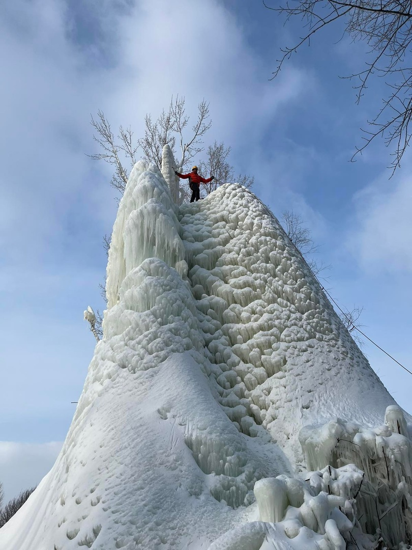 суровая зима. отпуск в горах картинки. скоро грохнусь. горы встретили нас непогодой гигантские. горы встретили нас непогодой гигантские.