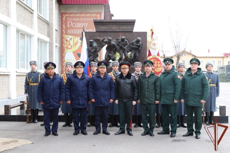 Представители внутренних войск МВД Киргизской Республики посетили Военную академию Росгвардии
