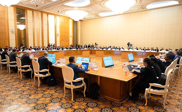 Под председательством заместителя Председателя СФ Николая Журавлёва прошёл V Форум парламентариев Евразийской группы по противодействию легализации преступных доходов и финансированию терроризма (ЕАГ)