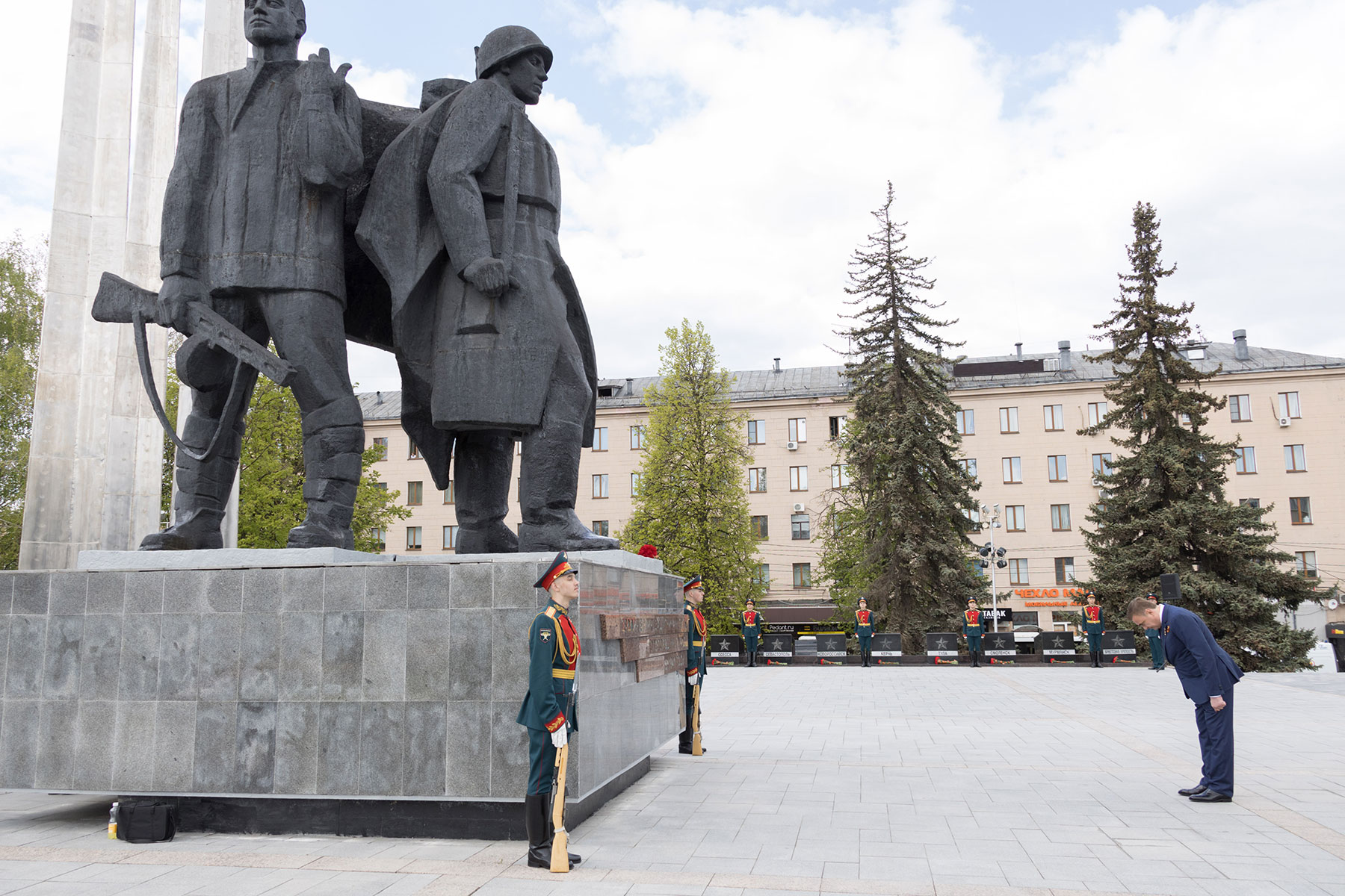 Площадь победы тула