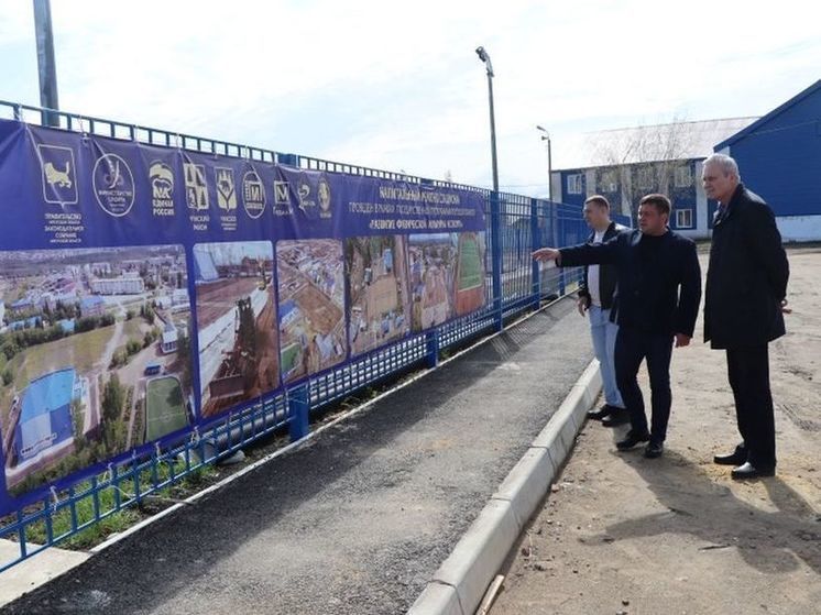 В Чунском районе продолжается реконструкция спортивных объектов