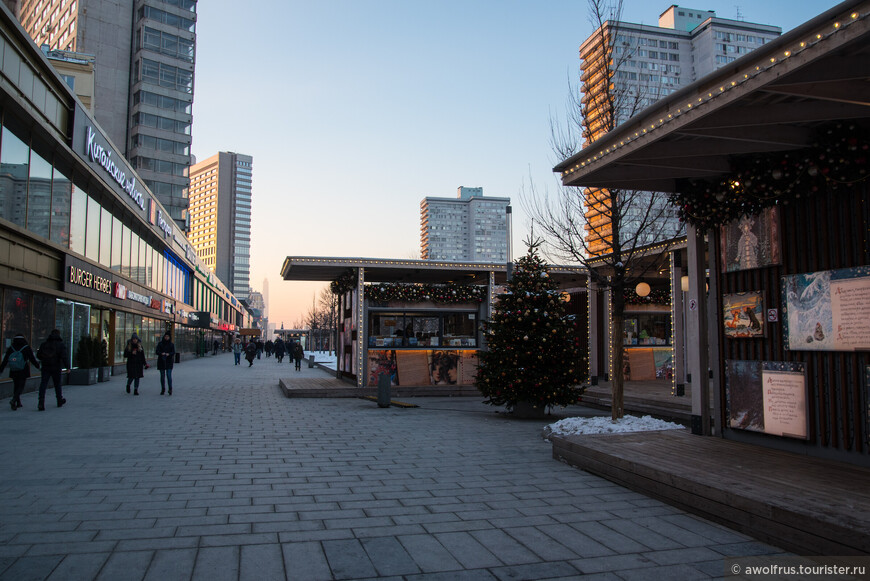 Новогодняя снежная Москва