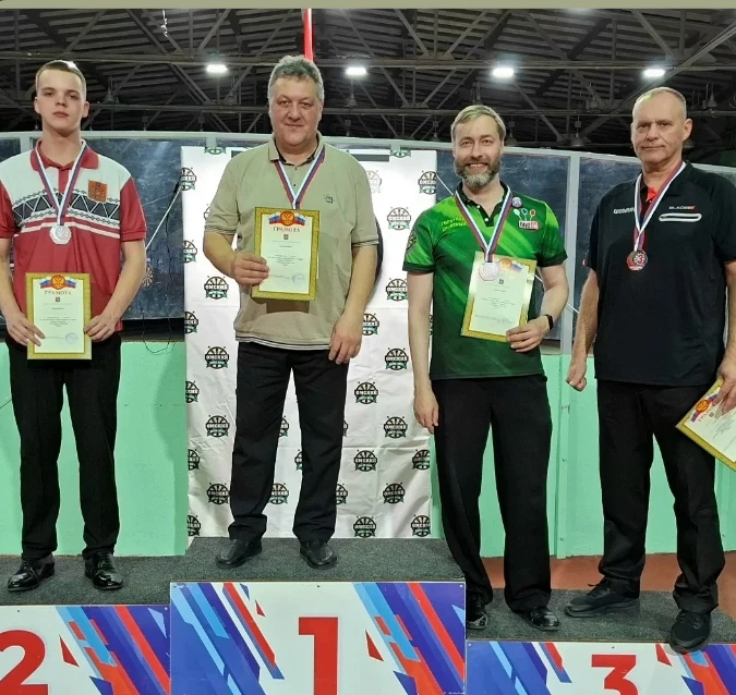 Dartsmen winners