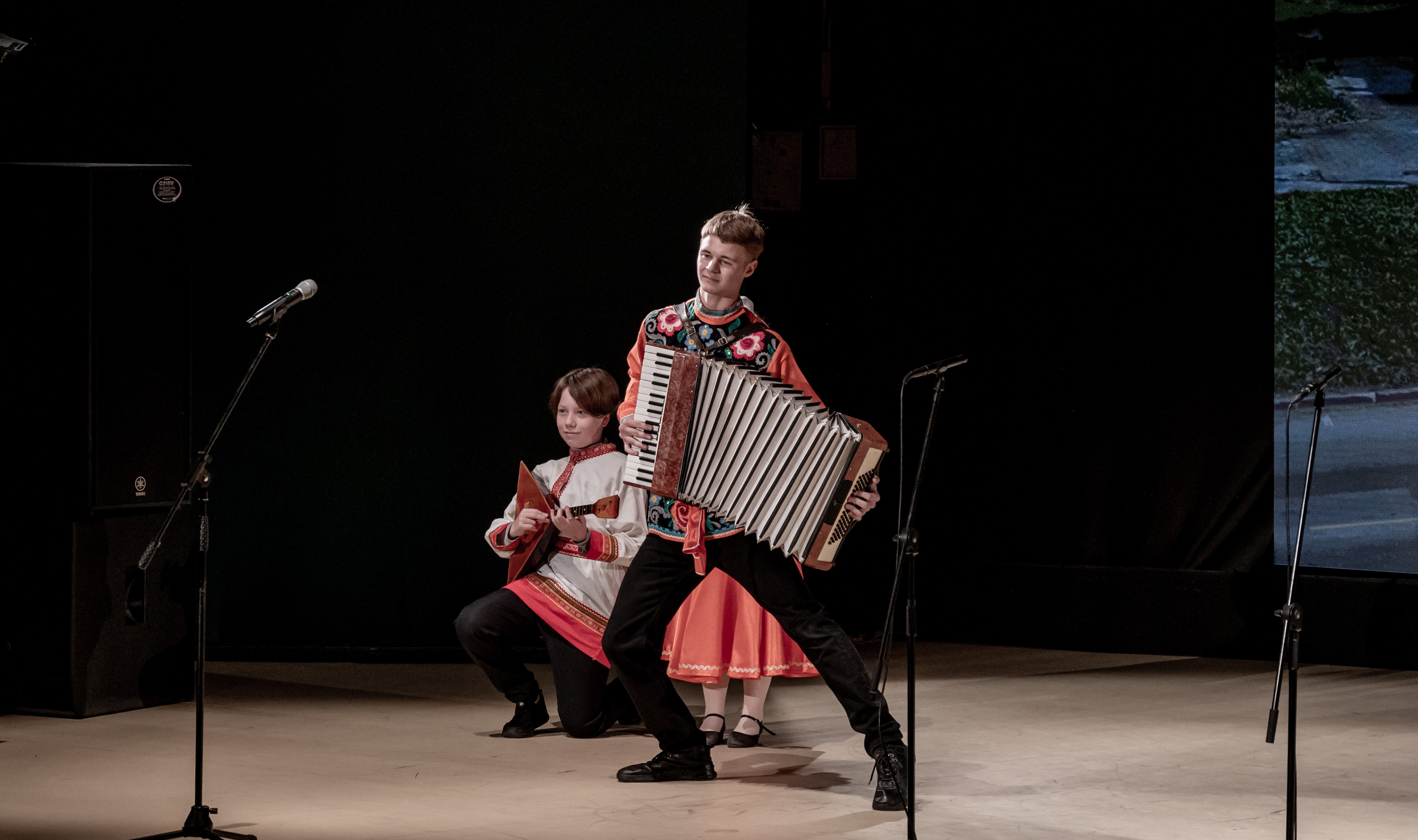 История старейшей музыкальной школы неразрывно связана с культурным развитием города, - отметил Глава краевой столицы Евгений Беляев 