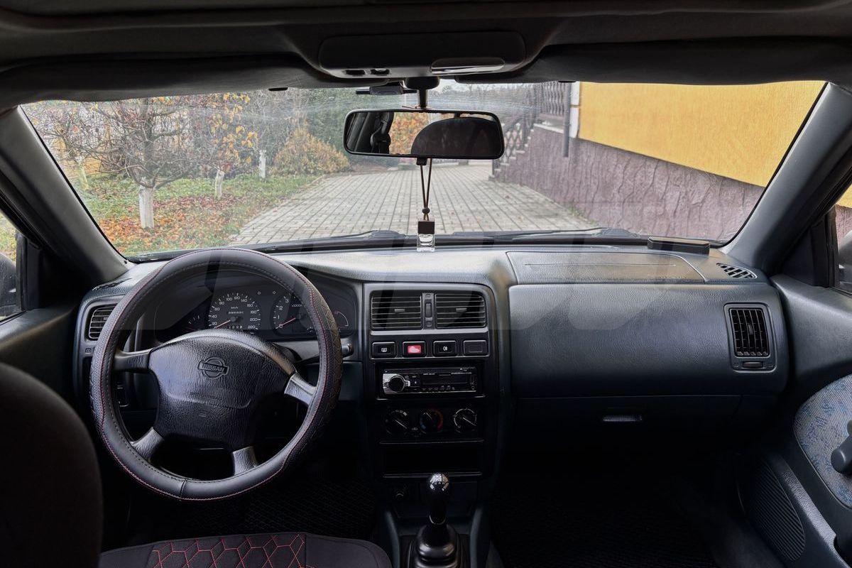 Дешево и сердито: смотрим седаны до $10 000 из базы объявлений