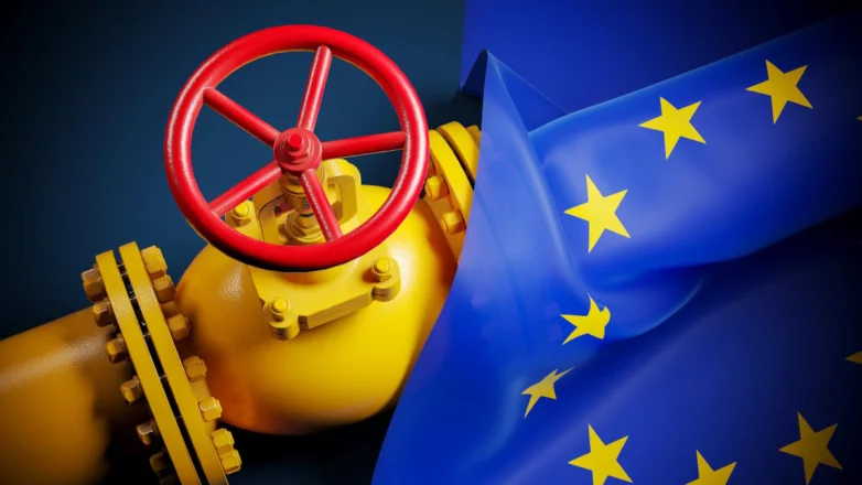Флаг Евросоюза и газовая труба