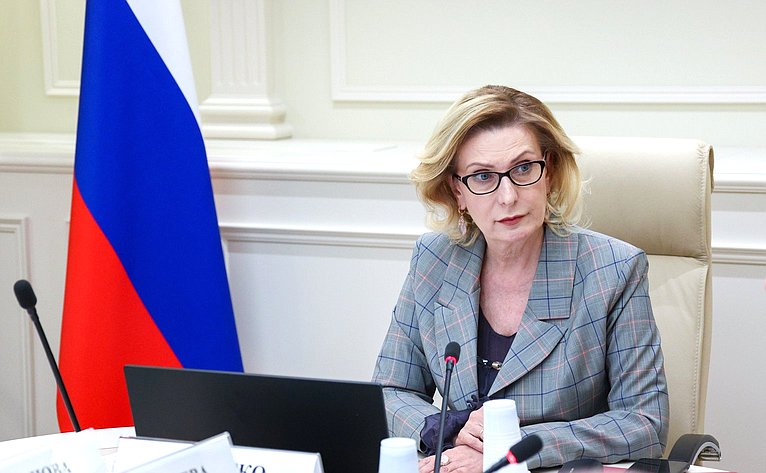 Инна Святенко