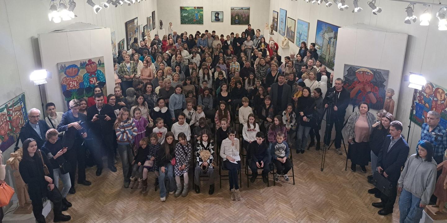 Юных живописцев наградили в Союзе художников