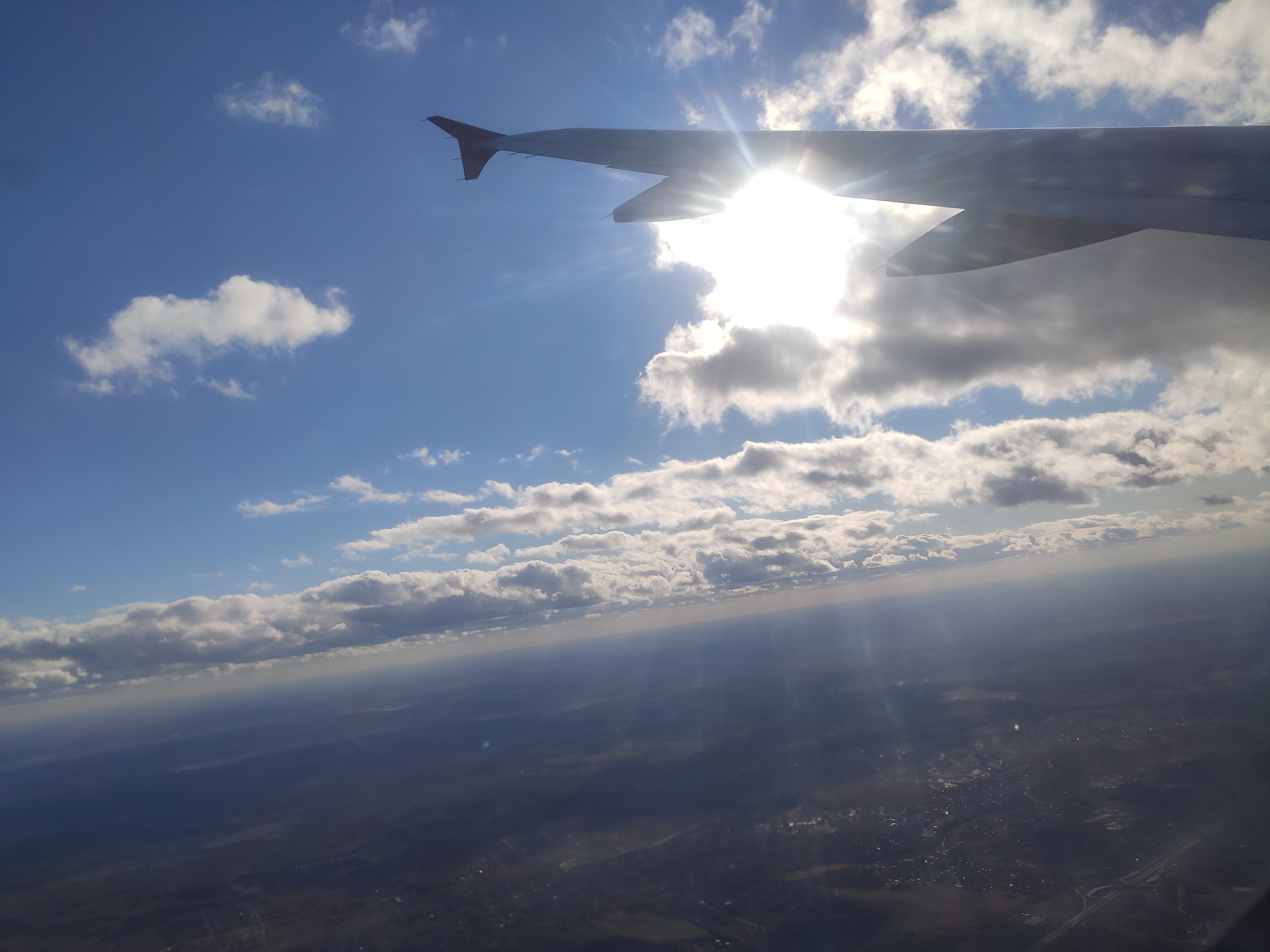 Небо вид с самолета. Закрыть небо для полетов. Самолет в небе. Воздушное пространство самолеты. Закрыть небо для полетов.