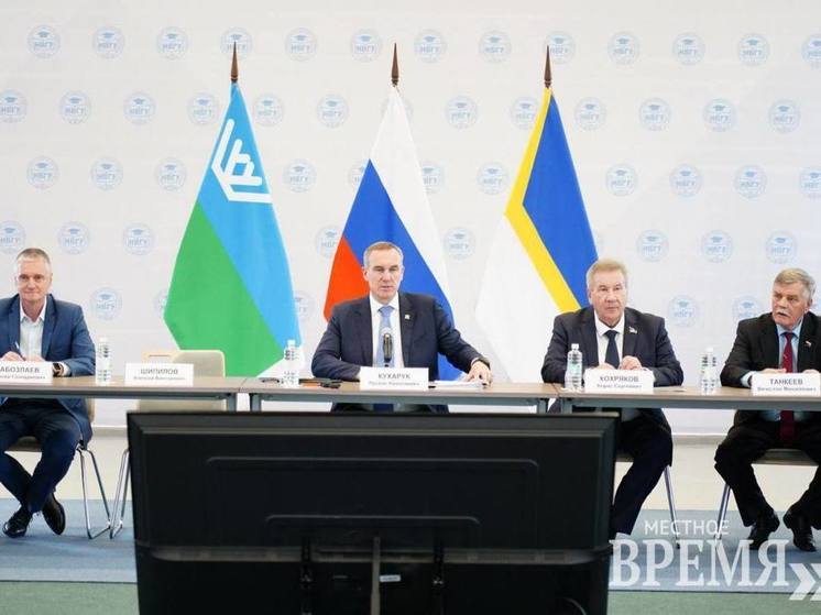 Мир николаевич. Мир николаевич. Коковцев министр финансов. Пенза гагарина 21 мир стекла. Художественный редактор в издательстве.