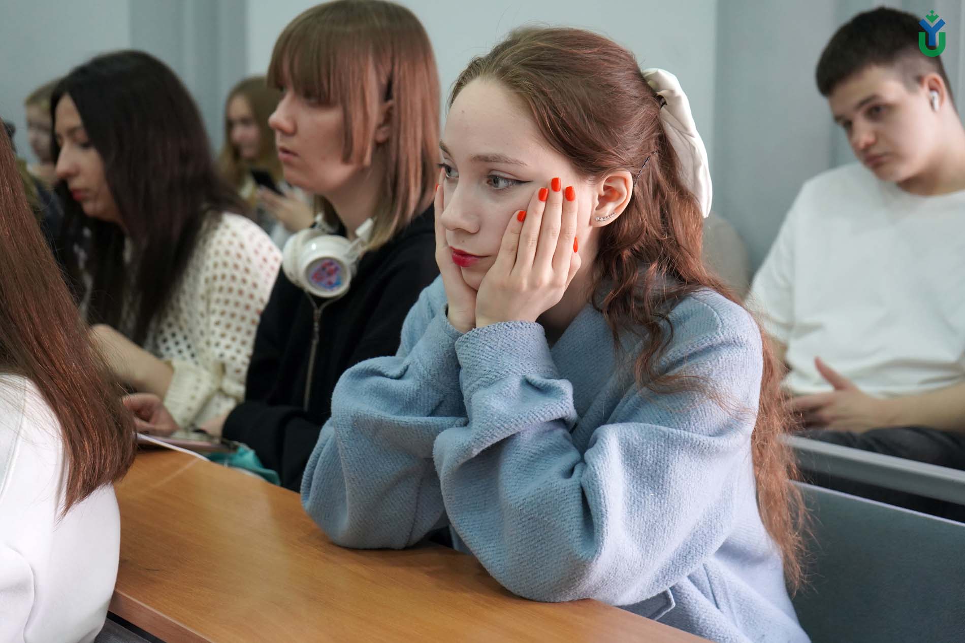 Студенты ЮГУ встретились с бессменным ведущим телевизионной программы «Умницы и умники» Юрием Вяземским