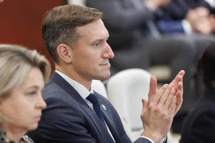 В октябре – ноябре этого года два штрафа получил и новый министр цифрового развития РТ Илья Начвин — общая сумма долга составляет 6 тыс. рублей