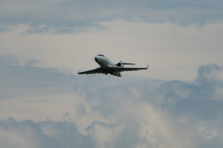 Bombardier Challenger 650