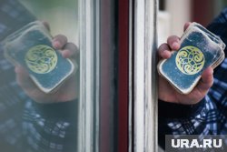 Мать Ани Анисимовой наняла экстрасенсов для поиска ребенка 